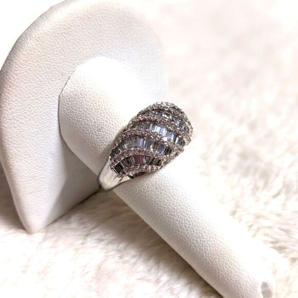 NWOT Sterling Silver and Cubic Zirconia Domed Cocktail Ring - Picture 10 of 14